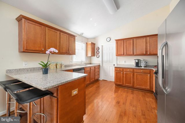 160 LANCASTER CT, Louisa, VA 23093