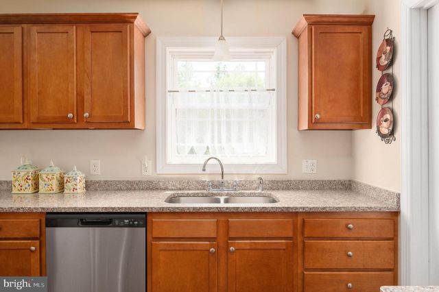 160 LANCASTER CT, Louisa, VA 23093