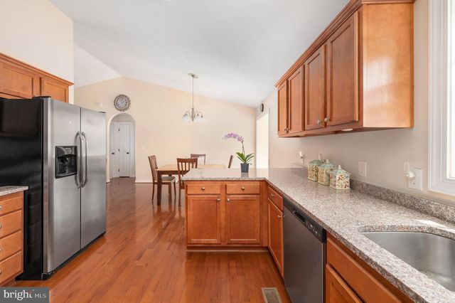 160 LANCASTER CT, Louisa, VA 23093