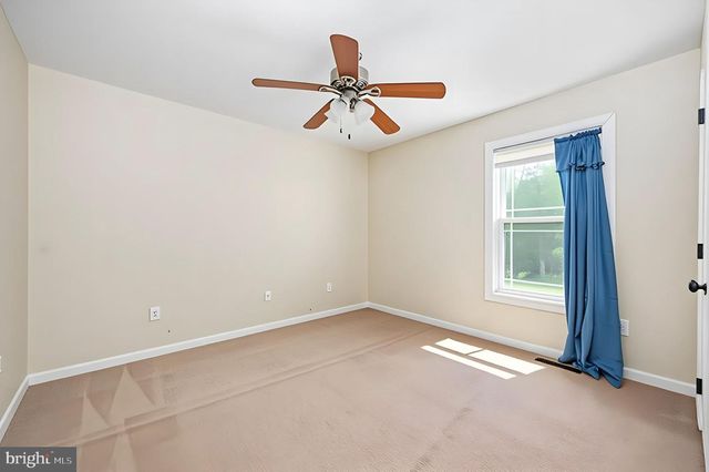 160 LANCASTER CT, Louisa, VA 23093