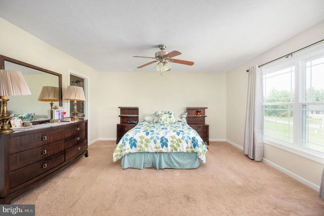 160 LANCASTER CT, Louisa, VA 23093