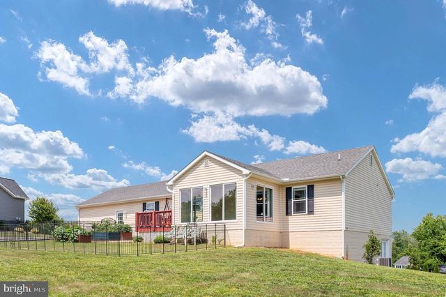 160 LANCASTER CT, Louisa, VA 23093