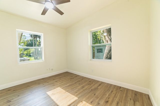 809 SE 10th Street, Okeechobee, FL 34974