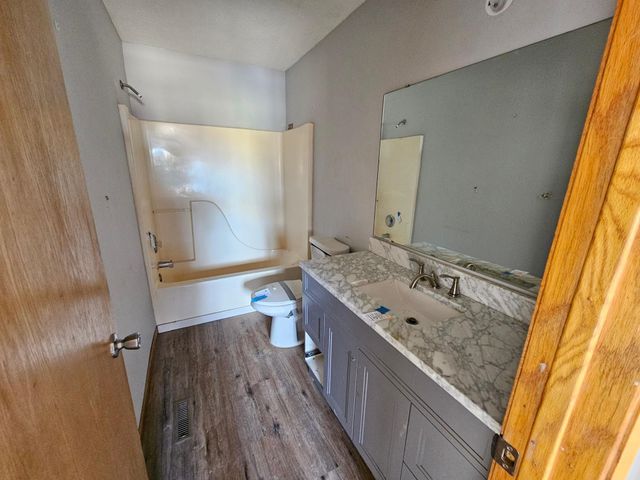 4635 Pondview Drive, Big Lake, MN 55309