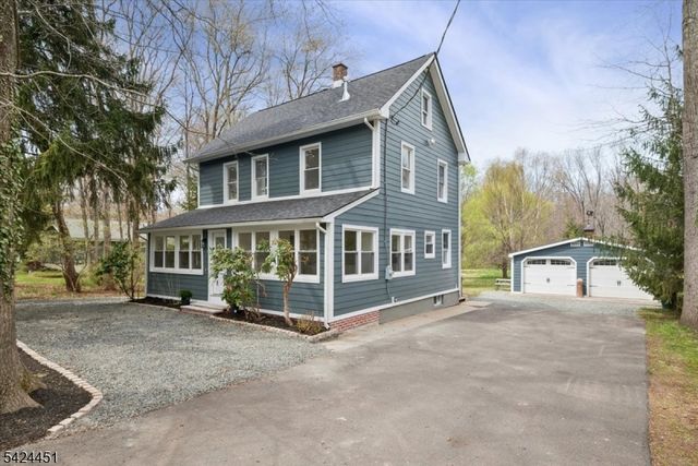 686 Meyersville Rd, Long Hill Twp., NJ 07933