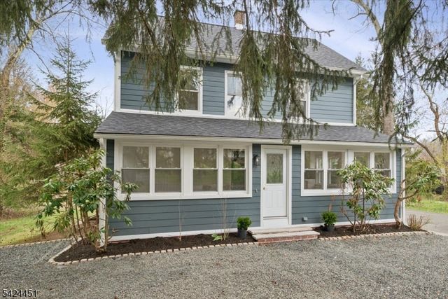686 Meyersville Rd, Long Hill Twp., NJ 07933