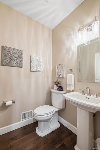 1281 Victoria Lane, Fenton Charter Township, MI 48430