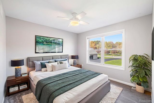 1281 Victoria Lane, Fenton Charter Township, MI 48430