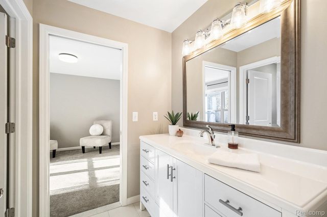 1281 Victoria Lane, Fenton Charter Township, MI 48430