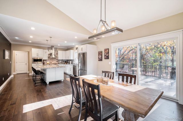 1281 Victoria Lane, Fenton Charter Township, MI 48430