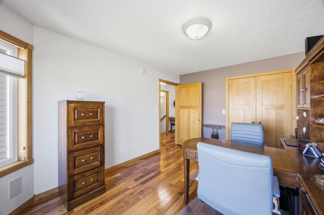 4346 46th Avenue S, Fargo, ND 58104