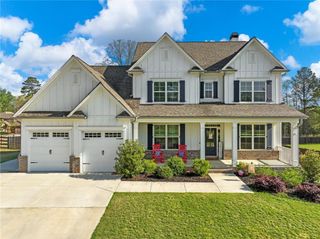 857 Champagne Lane, Hoschton, GA 30548