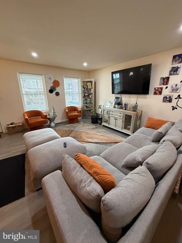 218 W 26TH ST, Wilmington, DE 19802