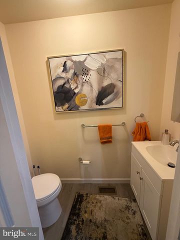 218 W 26TH ST, Wilmington, DE 19802