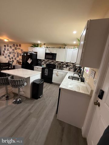 218 W 26TH ST, Wilmington, DE 19802