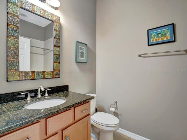 5009 LAKE OVERLOOK AVENUE, Bradenton, FL 34208