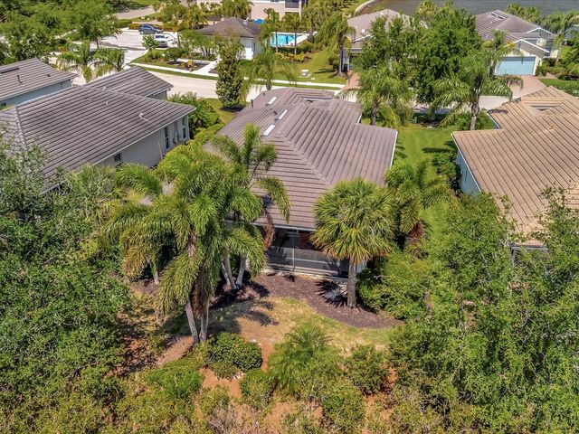 5009 LAKE OVERLOOK AVENUE, Bradenton, FL 34208
