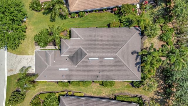 5009 LAKE OVERLOOK AVENUE, Bradenton, FL 34208