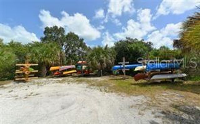 5009 LAKE OVERLOOK AVENUE, Bradenton, FL 34208