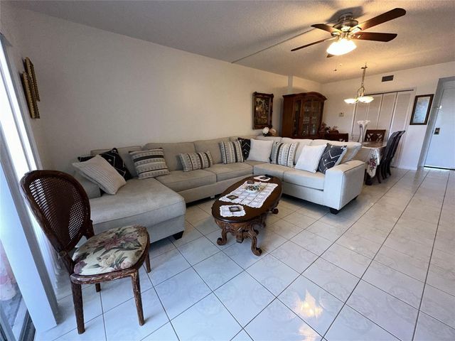 4330 Hillcrest Drive 904, Hollywood, FL 33021