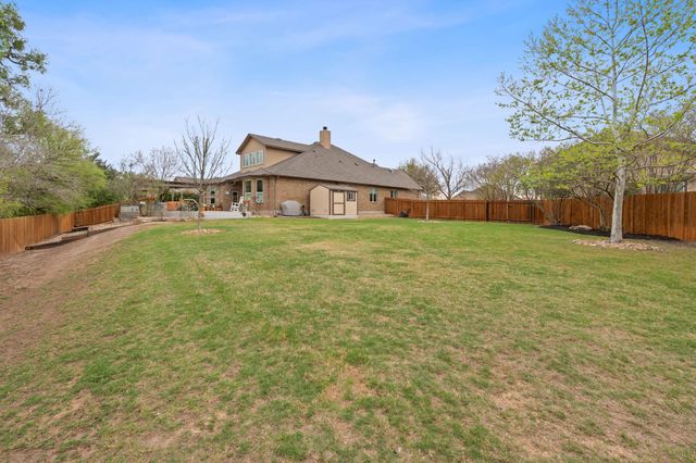 109 Enchanted Woods TRL, Buda, TX 78610