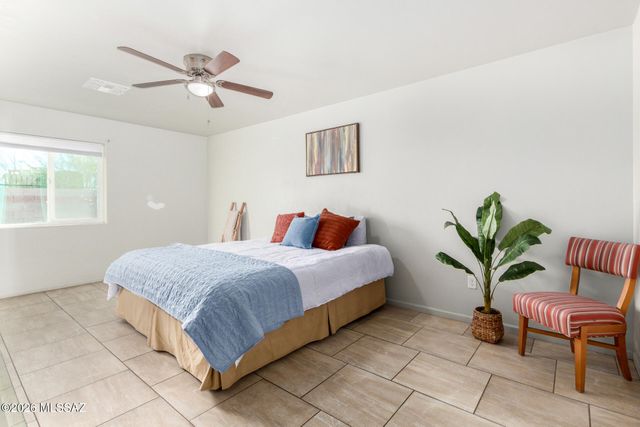 981 W Santa Maria Street, Tucson, AZ 85706