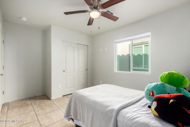 981 W Santa Maria Street, Tucson, AZ 85706