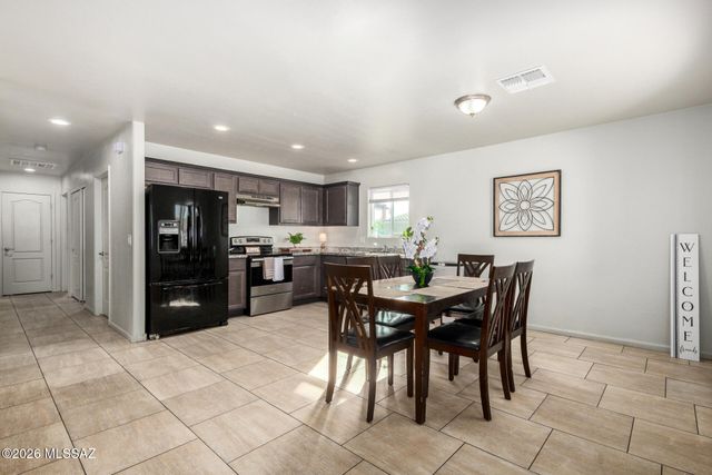 981 W Santa Maria Street, Tucson, AZ 85706