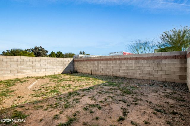 981 W Santa Maria Street, Tucson, AZ 85706