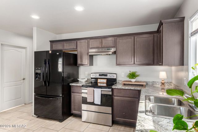 981 W Santa Maria Street, Tucson, AZ 85706