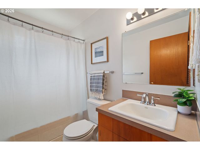 14035 Sw DERBY St, Beaverton, OR 97005