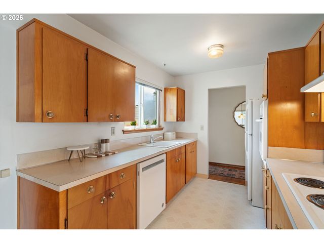 14035 Sw DERBY St, Beaverton, OR 97005
