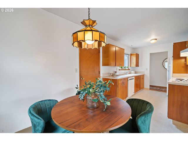 14035 Sw DERBY St, Beaverton, OR 97005
