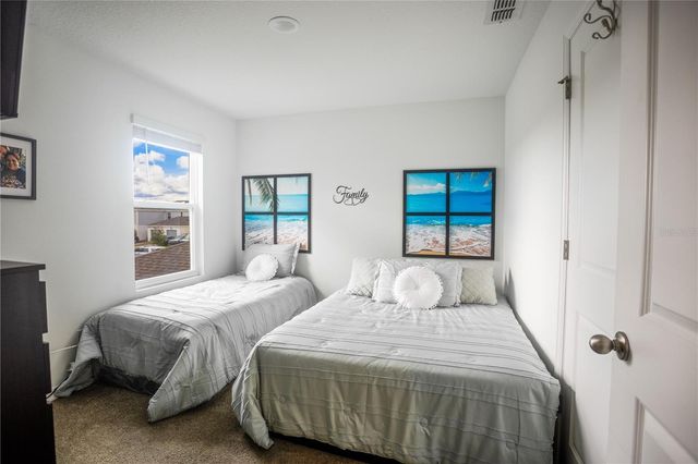 643 BELGROVE STREET, Debary, FL 32713