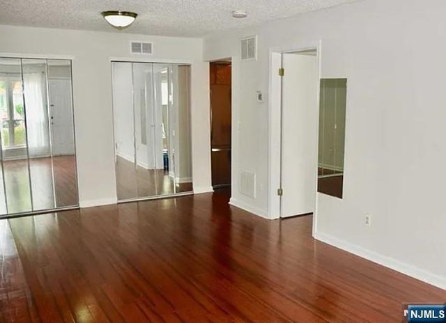 727 Pepperidge Road, Mahwah, NJ 07430