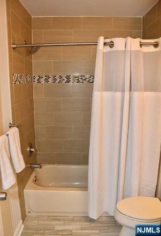 727 Pepperidge Road, Mahwah, NJ 07430