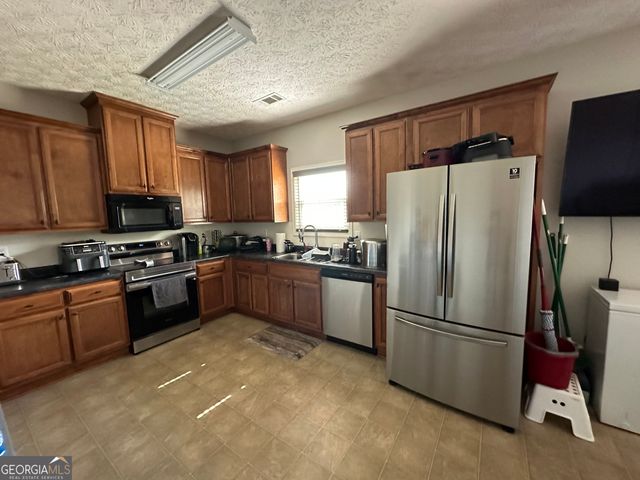 116 Bramble Way, Griffin, GA 30224