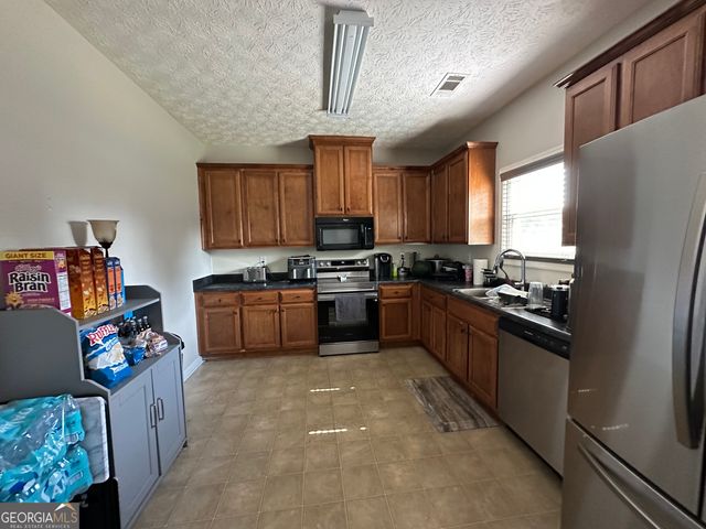 116 Bramble Way, Griffin, GA 30224