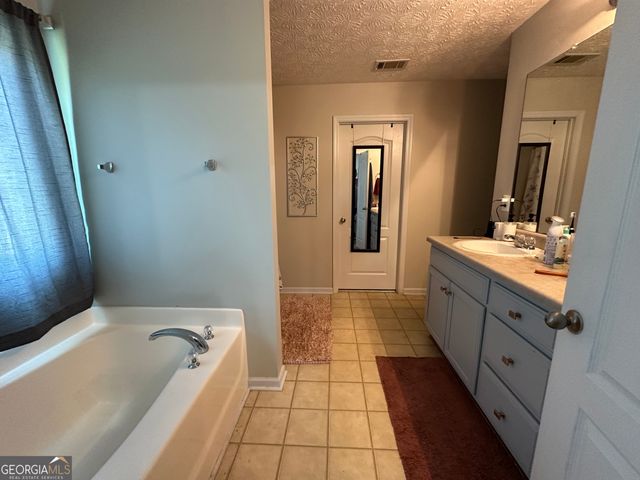 116 Bramble Way, Griffin, GA 30224