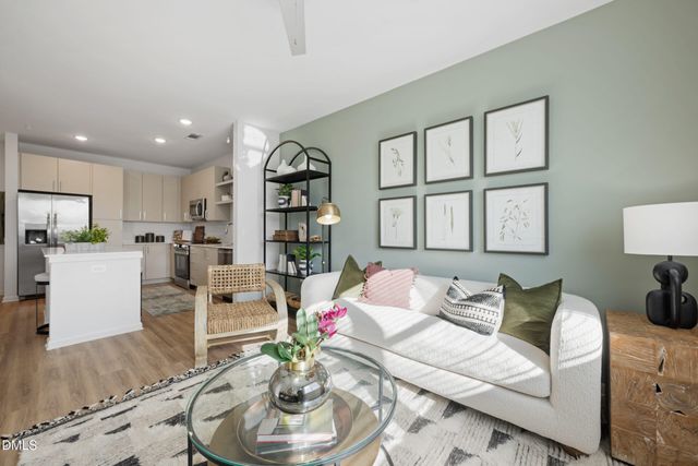 2720 Bristlecone Trail B5, Raleigh, NC 27603