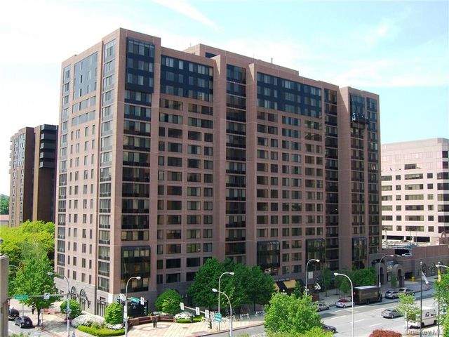 4 Martine Avenue 904, White Plains, NY 10606