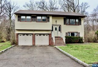 5 Downstream Drive, Mount Olive Township, NJ 07836