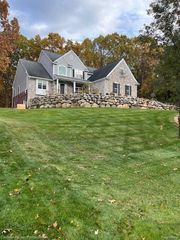 7942 River Run Drive, Brighton, MI 48116