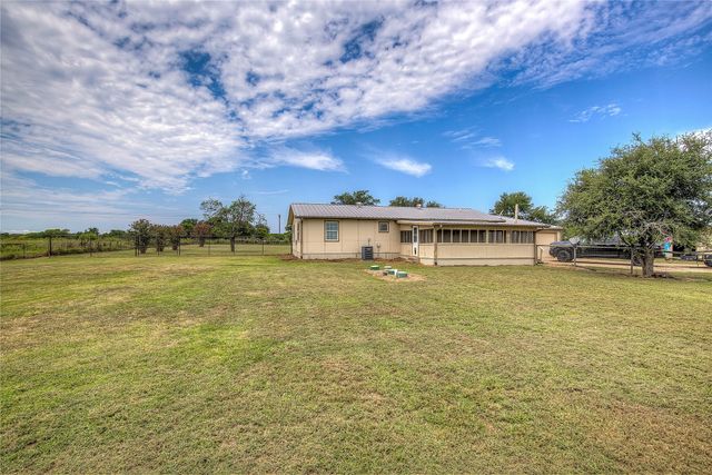 2721 Fm 2649, Lone Oak, TX 75453