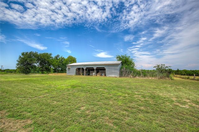 2721 Fm 2649, Lone Oak, TX 75453