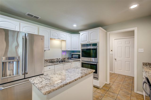 2721 Fm 2649, Lone Oak, TX 75453