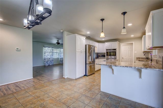 2721 Fm 2649, Lone Oak, TX 75453