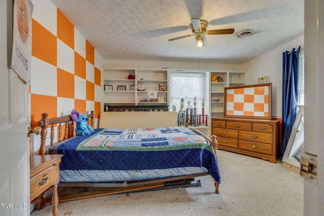 1201 Meadow Lane, Kingsport, TN 37663