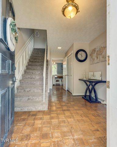 1201 Meadow Lane, Kingsport, TN 37663