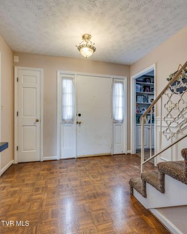 1201 Meadow Lane, Kingsport, TN 37663